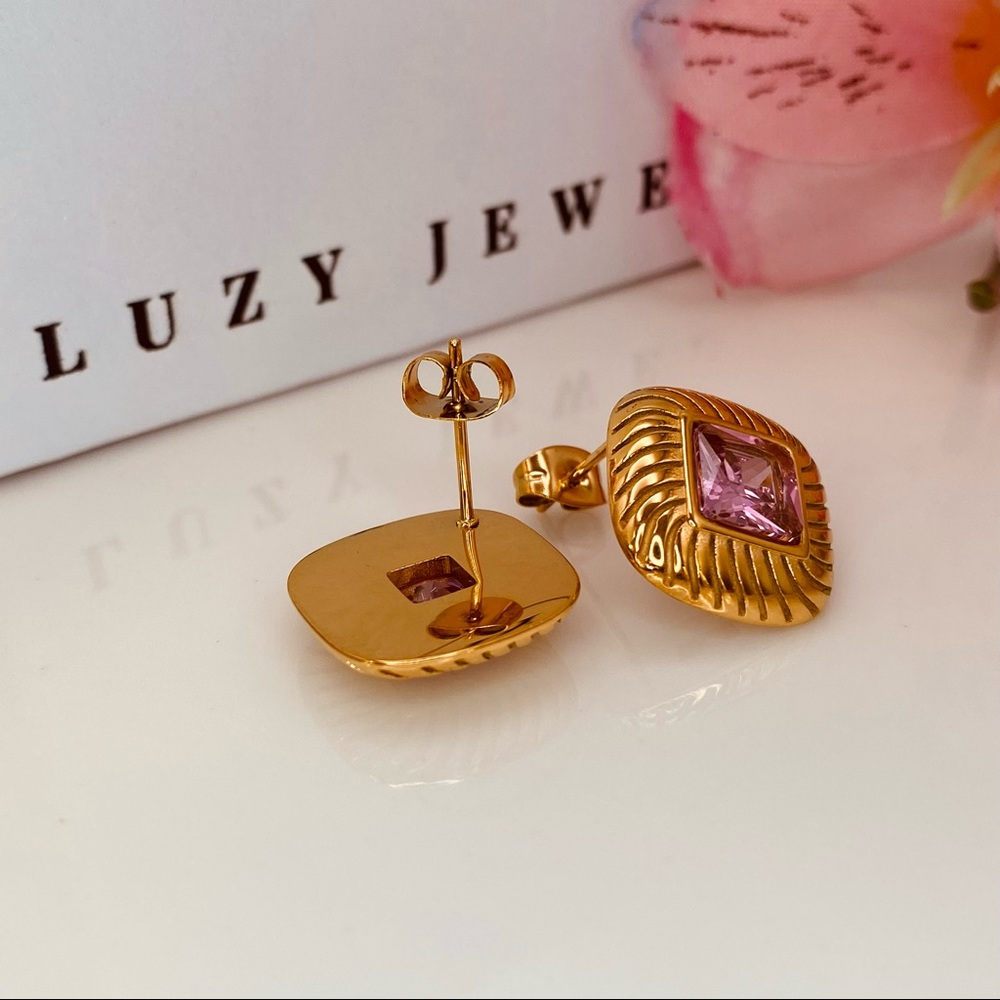 18K Gold Square Cut Pink CZ Dimensional Stud Earrings - Picture 5 of 8